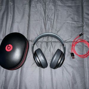 Beats Studio 3